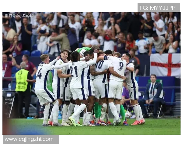 亚协杯精彩对决佩西加雅加达迎战淡宾尼斯争夺小组出线权